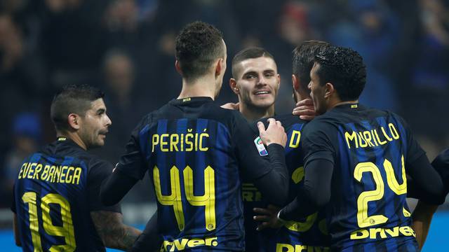 Football Soccer - Inter Milan v Lazio - Italian Serie A