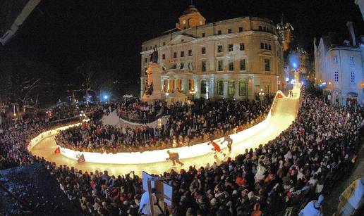 Red Bull Crashed Ice utrka održana u centru Quebeca