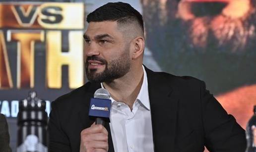 Hrgovi&cacute; spustio protivniku: Bio sam u &ccaron;udu kad sam vidio da je od svog boksa kupio par ku&cacute;a