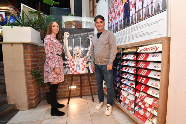 Varaždin: Otvorena prva samostalna izložba Ivone Dragičević