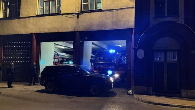 Kaos u Sarajevu: Bahati vozač autom je blokirao vatrogasce koji su krenuli na intervenciju
