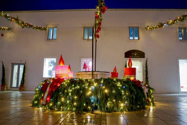 Zadar: Noćne fotografije ukrašenog grada