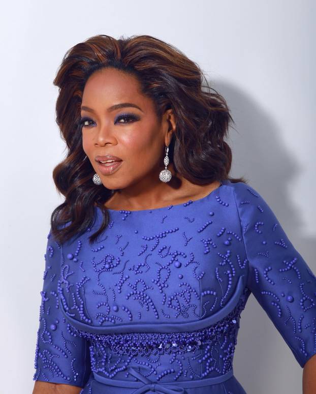 FOTO Oprah Winfrey izgubila preko 30 kila! Evo koja je tajna njezine besprijekorne linije