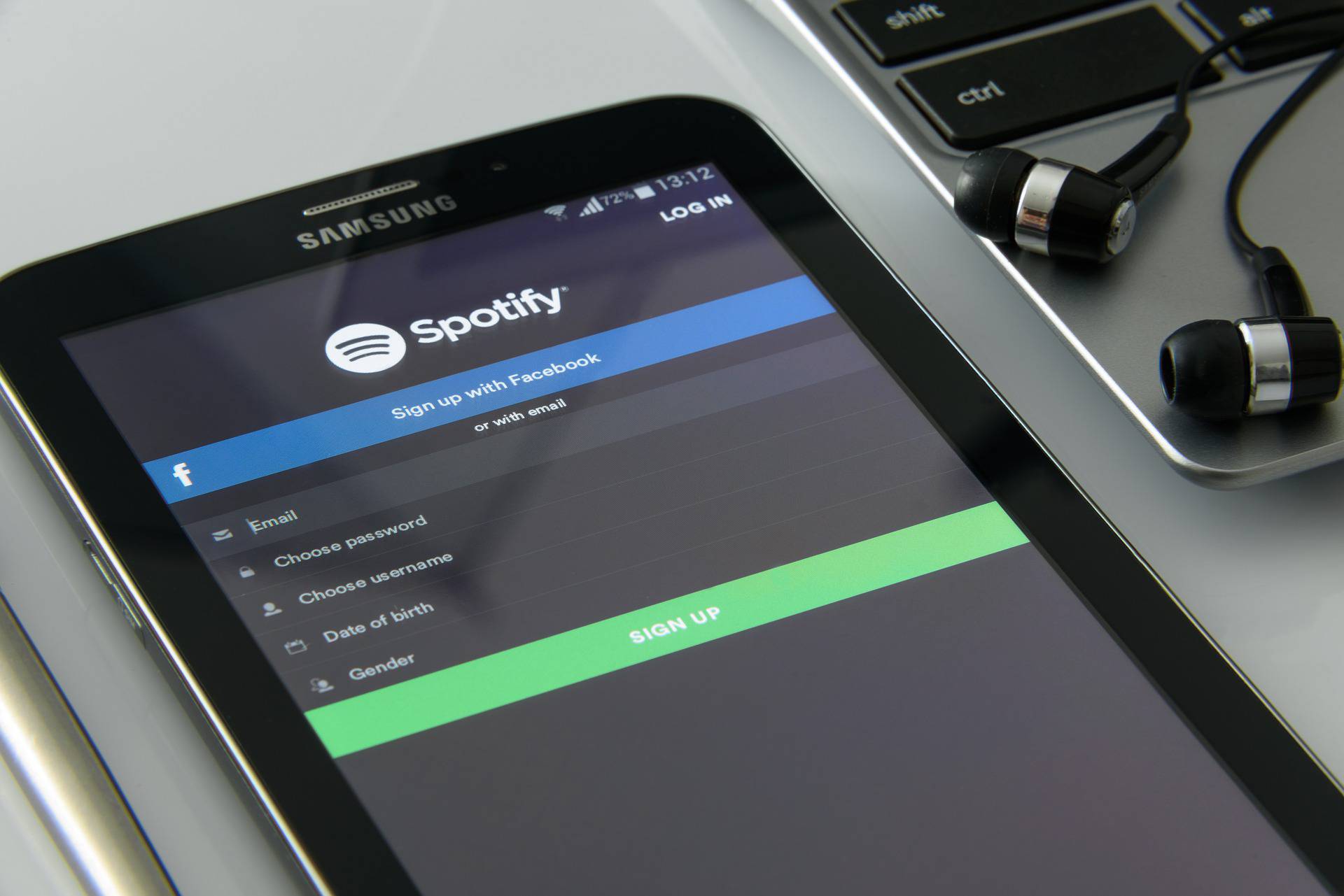 Spotify uskoro i u Hrvatskoj? Tu ih čekaju Deezer i Google