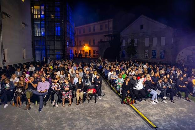 Božo Vrećo nastupio u Osijeku