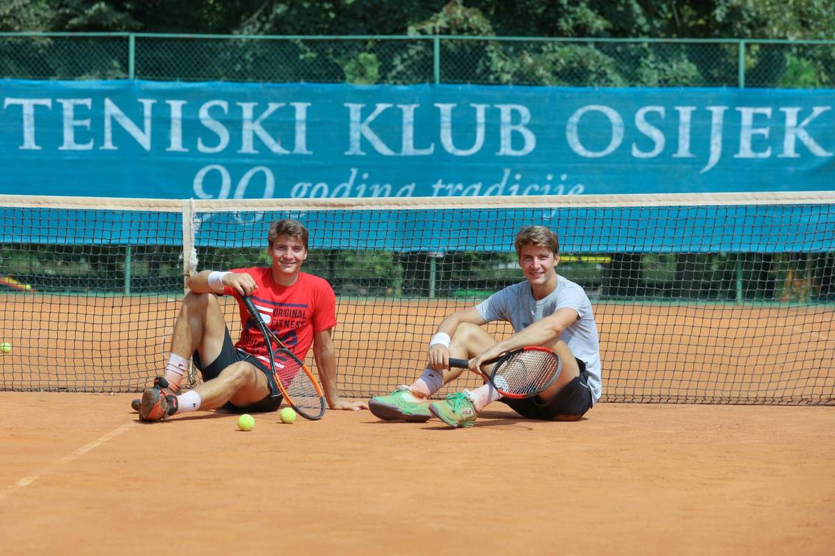 Hrvatska braća Bryan pokorila Beograd za prvi ATP naslov!