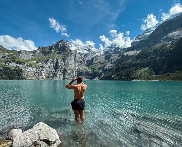FOTO Majku je pratio do oltara, a sad se i sam oženio. Zvijezda rukometaša u braku s liječnicom