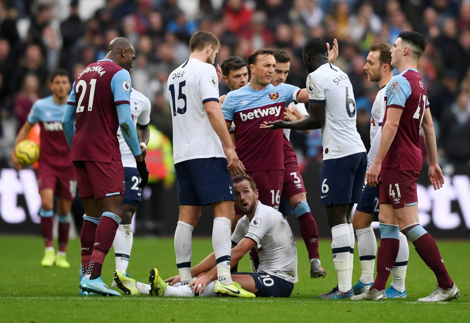 Premier League - West Ham United v Tottenham Hotspur