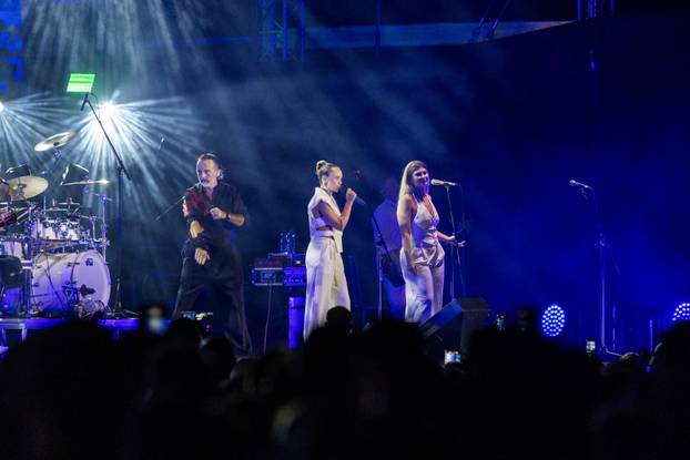 Koncert Tonija Cetinskog u pulskoj Areni
