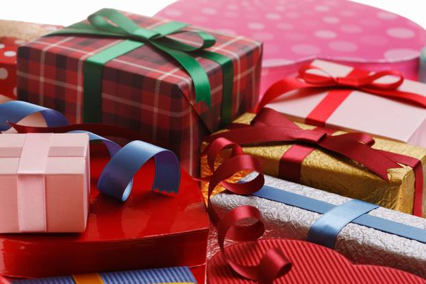 Ovo je 11 znakova da su vaši roditelji zaista usamljeni i tužni