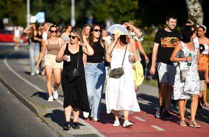 FOTO Ovako je izgledala gužva prije početka koncerta Sheerana