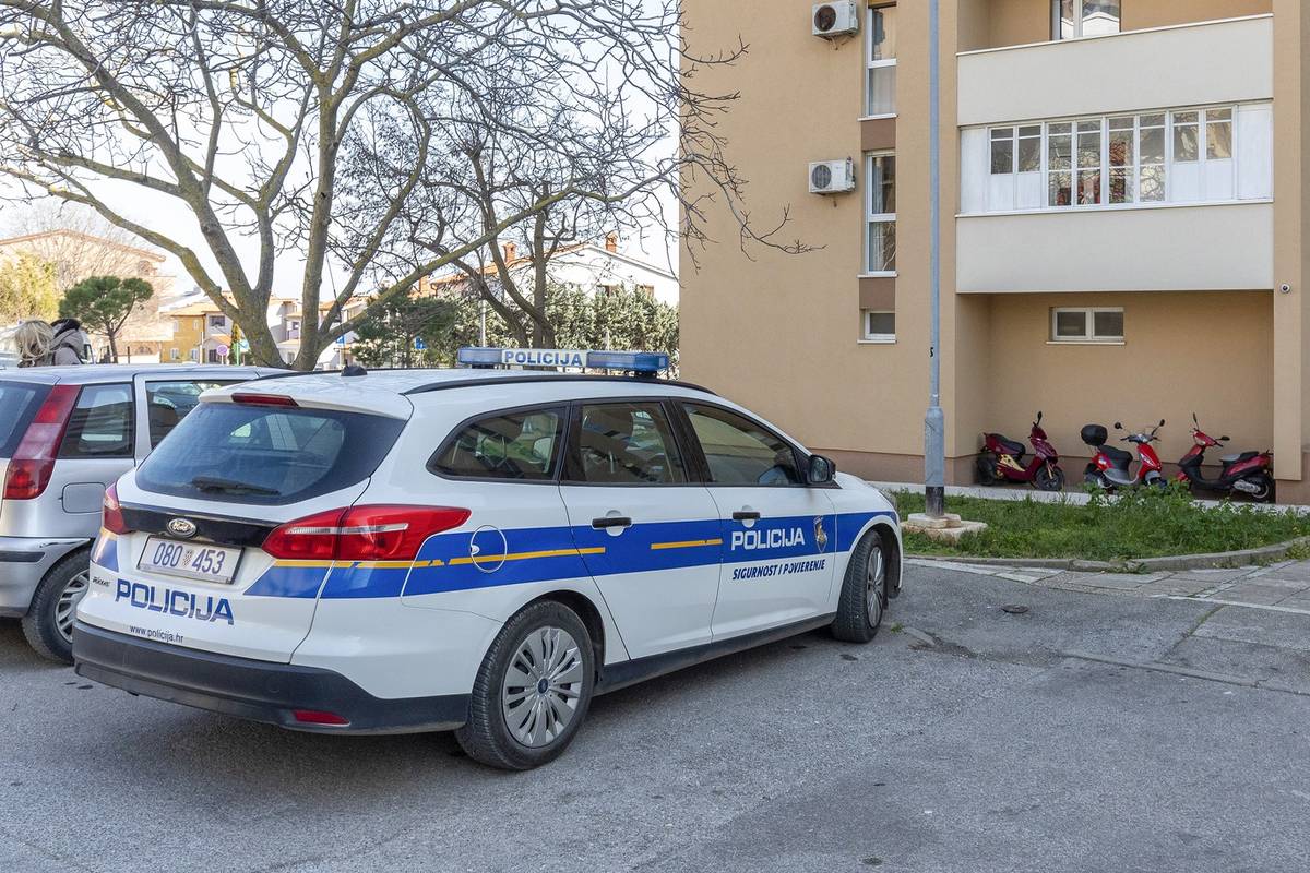 Mladić (26) u Puli dobio batine jer nije platio račun u restoranu