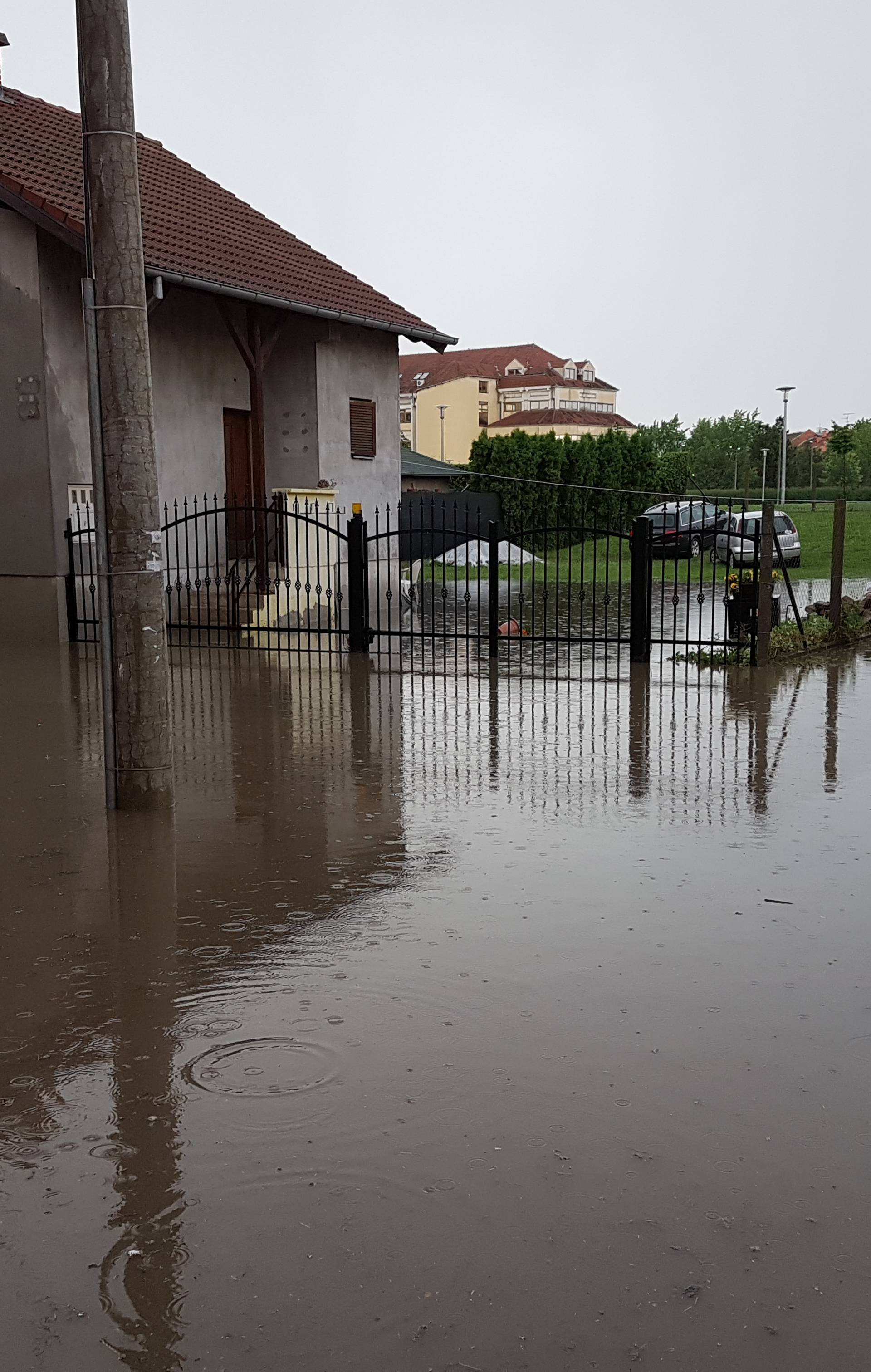 Jako nevrijeme: 'U mojih 50 godina ovo još nisam vidio...'