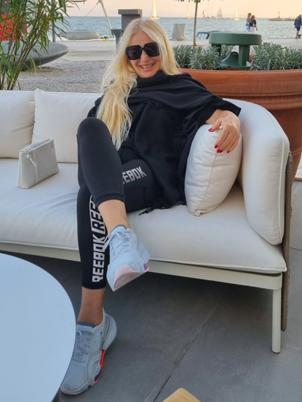 FOTO Predstavlja se kao grofica, bila na inauguracji: 'U uređenim zemljama ona bi bila u zatvoru'