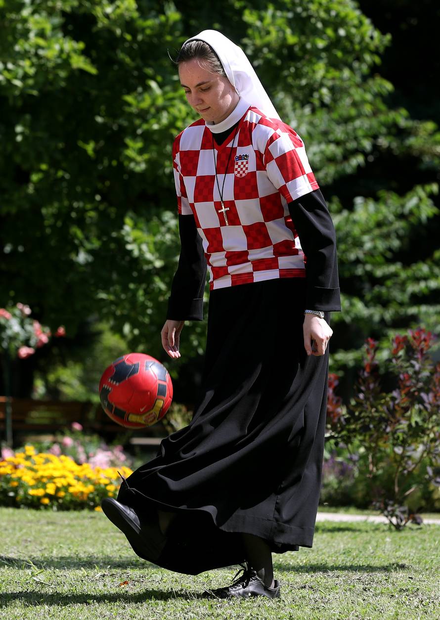 Časna s ubojitom ljevicom: I mi u samostanu bismo finale SP-a