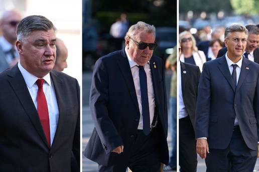 FOTO Po&ccaron;elo obilje&zcaron;avanje Oluje u Kninu: Odr&zcaron;ali misu za &zcaron;rtve i nestale, pristi&zcaron;e dr&zcaron;avni vrh...