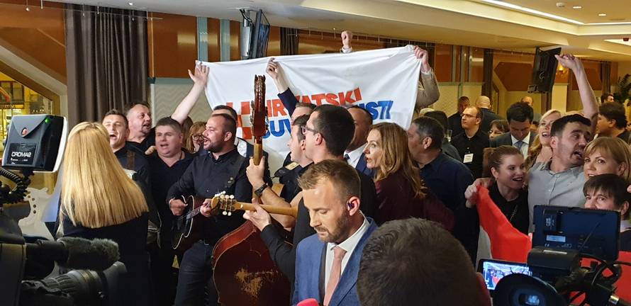 Svađa i raskol: Ego Brune Esih urušava hrvatsku desnicu