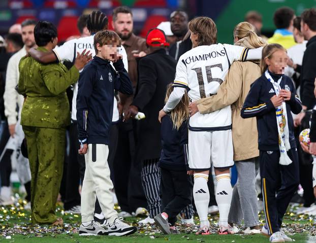 FOTO Tata, opet si prvak: Evo kako je Modrić slavio s obitelji
