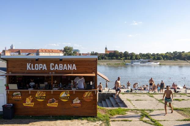 Osijek: Spas od vrućina mnogi su potražili na popularnoj gradskoj plaži