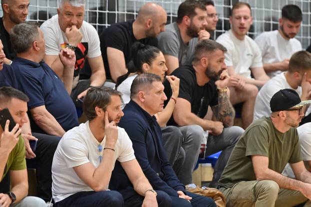 Makarska: Donatorska utakmica veterana Hajduk - Dinamo za Mladena Bartolovića