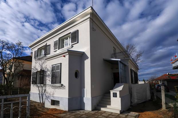 Zagreb: Otvorenje spomen kuće dramske umjetnice Mile Dimitrijević u Mesićevoj ulici