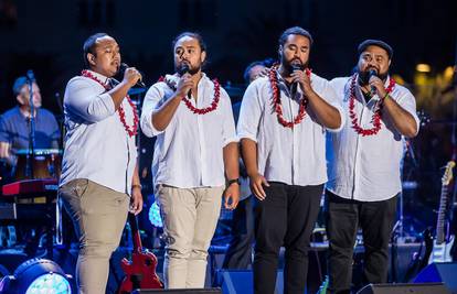 Samoanci i Maori obožavaju Olivera, a na koncertu su izveli 'Pismo moja' i sve oduševili