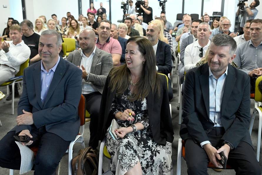 Zagreb: Predstavljanje rezultata prvog nacionalnog istraživanja o percepciji i primjeni umjetne inteligencije u gospodarstvu