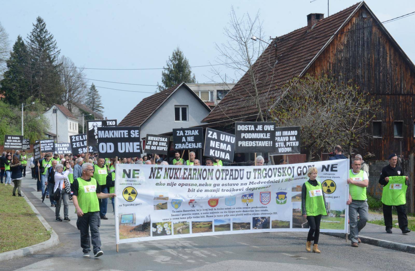 Dvor: Prosvjed protiv odlagaliÅ¡ta nuklearnog otpada