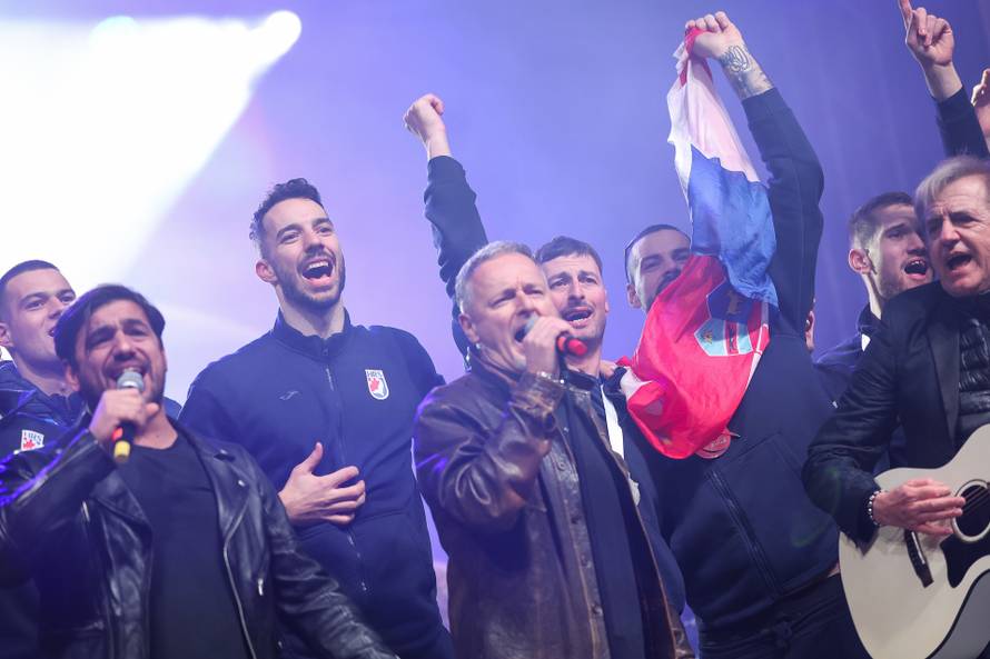 Zagreb: Marko Perković Thompson nastupio na svečanom dočeku hrvatske rukometne reprezentacije