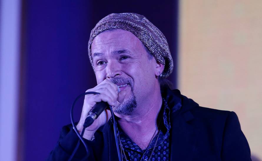 Gibonni: 'Sramim se zbog nekih pjesama koje sam napisao. U to me je vrijeme uzdržavala žena'