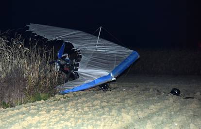 Kvar na motoru: Pao motorni zmaj, dvoje ljudi je ozlijeđeno