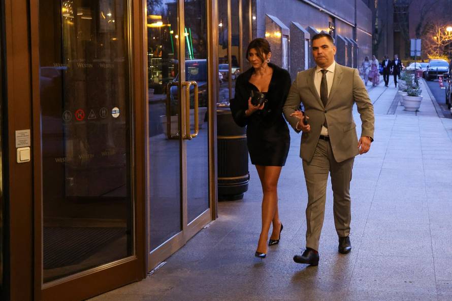 Zagreb: Dolazak uzvanika na svadbu Marijana Kustića i Nike Perenčević