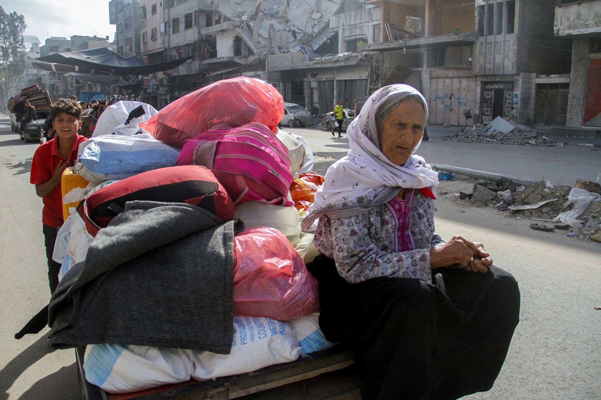 Palestinians flee Jabalia after the Israeli military called on residents to evacuate, in Gaza