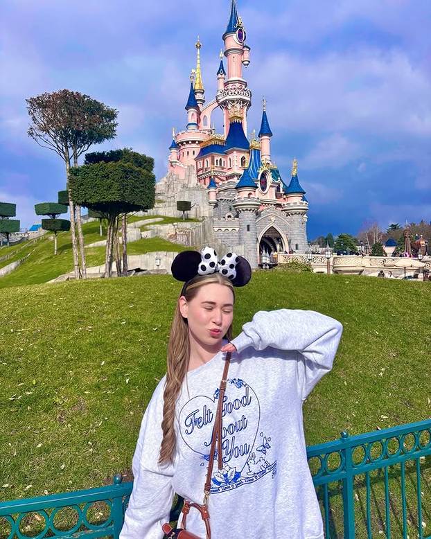 FOTO 'Dečki me u školi nikad nisu primjećivali, a danas ne mogu skinuti pogled s mene'