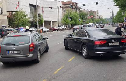 'Pola hrvatske vlade moglo je imati zabranu ulaska u Srbiju'