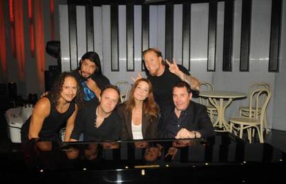 Carla Bruni zabavljala se s članovima benda Metallica