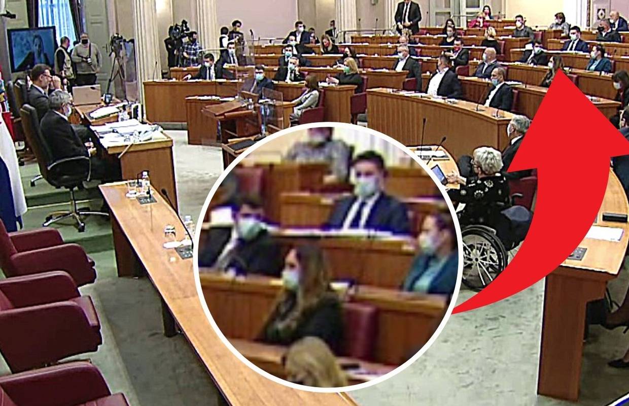 SNIMKA Nisu znali da mikrofon radi: 'Ovo smo jako loše izveli. Okrenuli smo sve protiv sebe...'