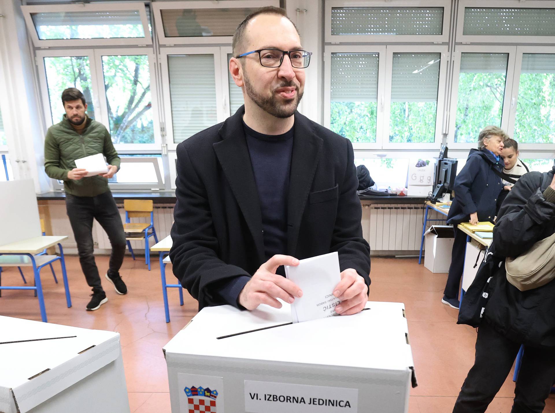 Gradonačelnik Zagreba Tomislav Tomašević glasovao na parlamentarnim izborima