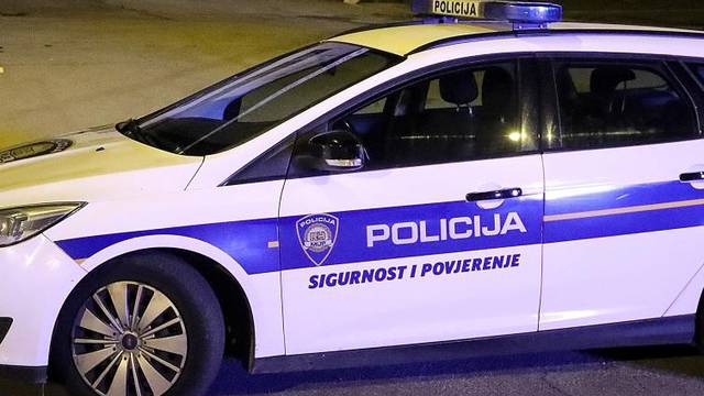 Zagreb: Policijski očevid na mjestu pucnjave u Sesvetama