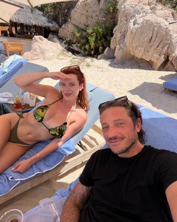 Disneyjeva zvijezda je sve šokirala: Na 18+ platformi je zaradila milijun u jednom danu