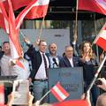 Krajnja desnica slavi u Austriji: Vjerojatni su pobjednici na EU izborima s 27 posto glasova