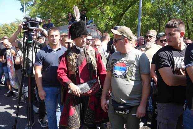 Beograd: Sprovod ratnog zločinca Ratka Mladića