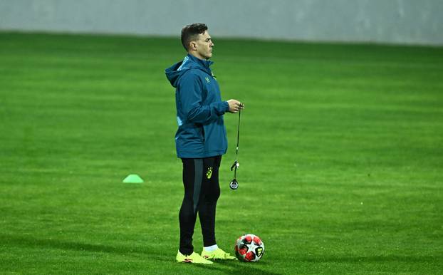 Belek: Igrači Dinama odradili prvi trening u Turskoj