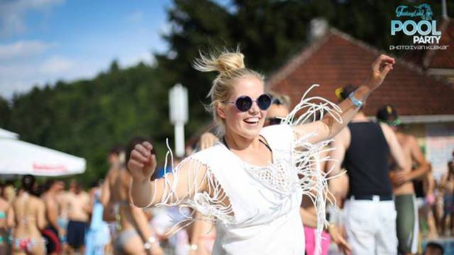 Ekskluzivni treći po redu POOL PARTY u Samoboru!