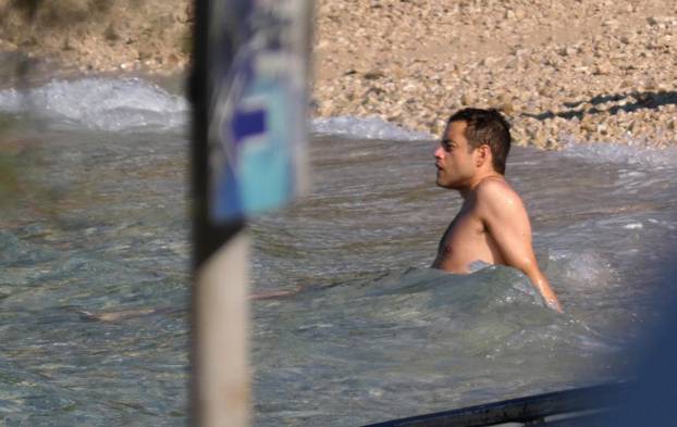 Oskarovac je u Hrvatskoj: Rami Malek se 'brčka' na otoku Braču
