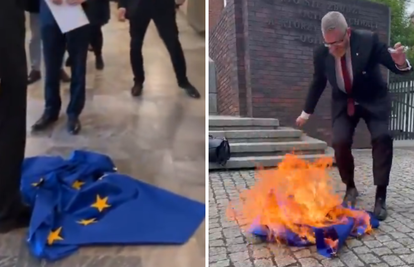 VIDEO Nevjerojatno! Poljski europarlamentarac obrisao cipele u zastavu EU pa je spalio
