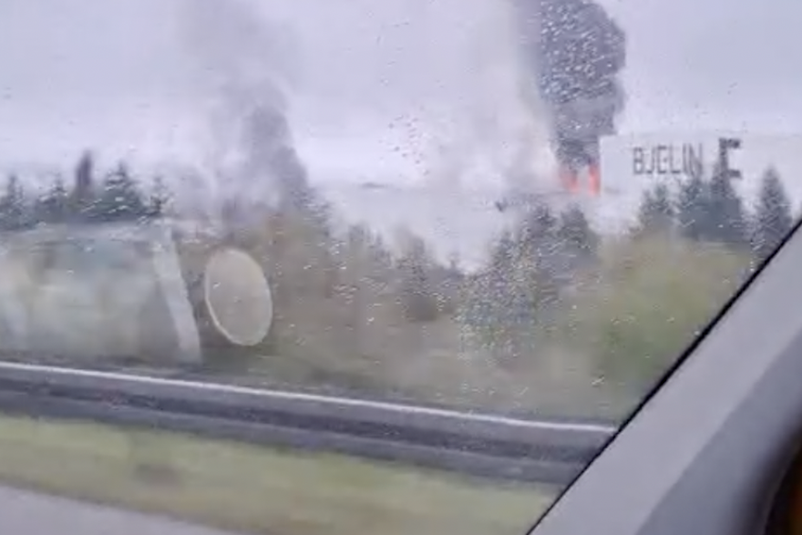 Zapalila se tvornica u Ogulinu