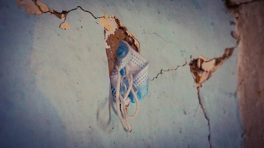 Dušan i žena sele u novu kuću: Drvena je šuplja i oštećena. Još ne spavamo, trzamo se na sve...