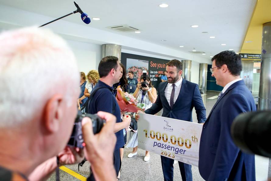 Milijunti putnik sletio u Zračnu lulu Zadar