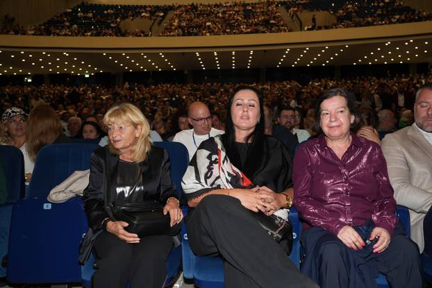 U sjećanje na Tomu Zdravkovića, u Sava centru održan je koncert „Pesme moje, za mene živiš“